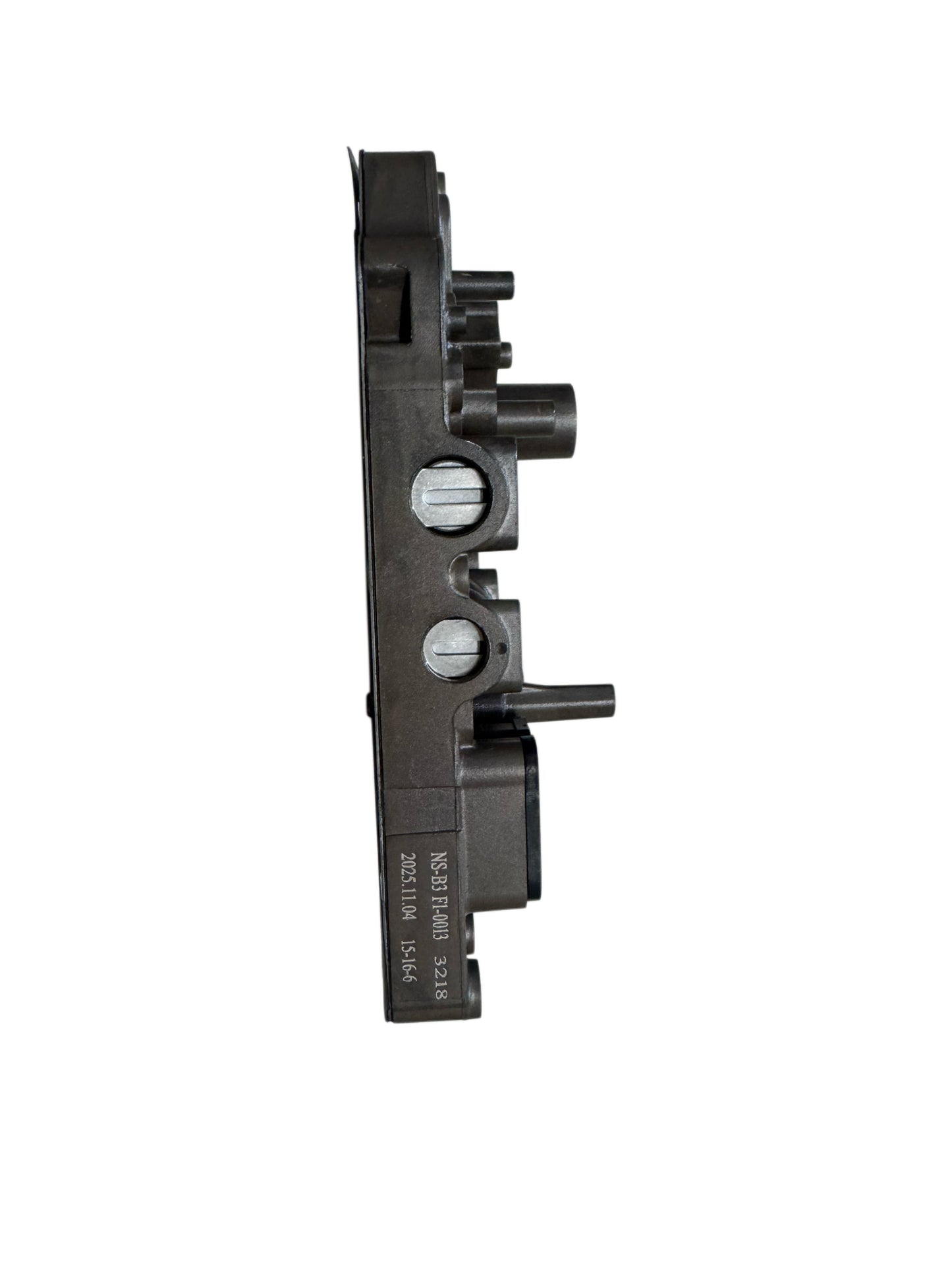 Used DQ250 bare hydraulic block 02E325025AL close-up